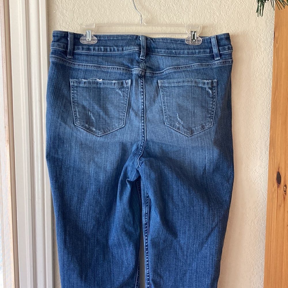 Lane Bryant Distressed Raw Frayed Hem Five Pocket Straight Leg Jeans Size 14 - Picture 6 of 14